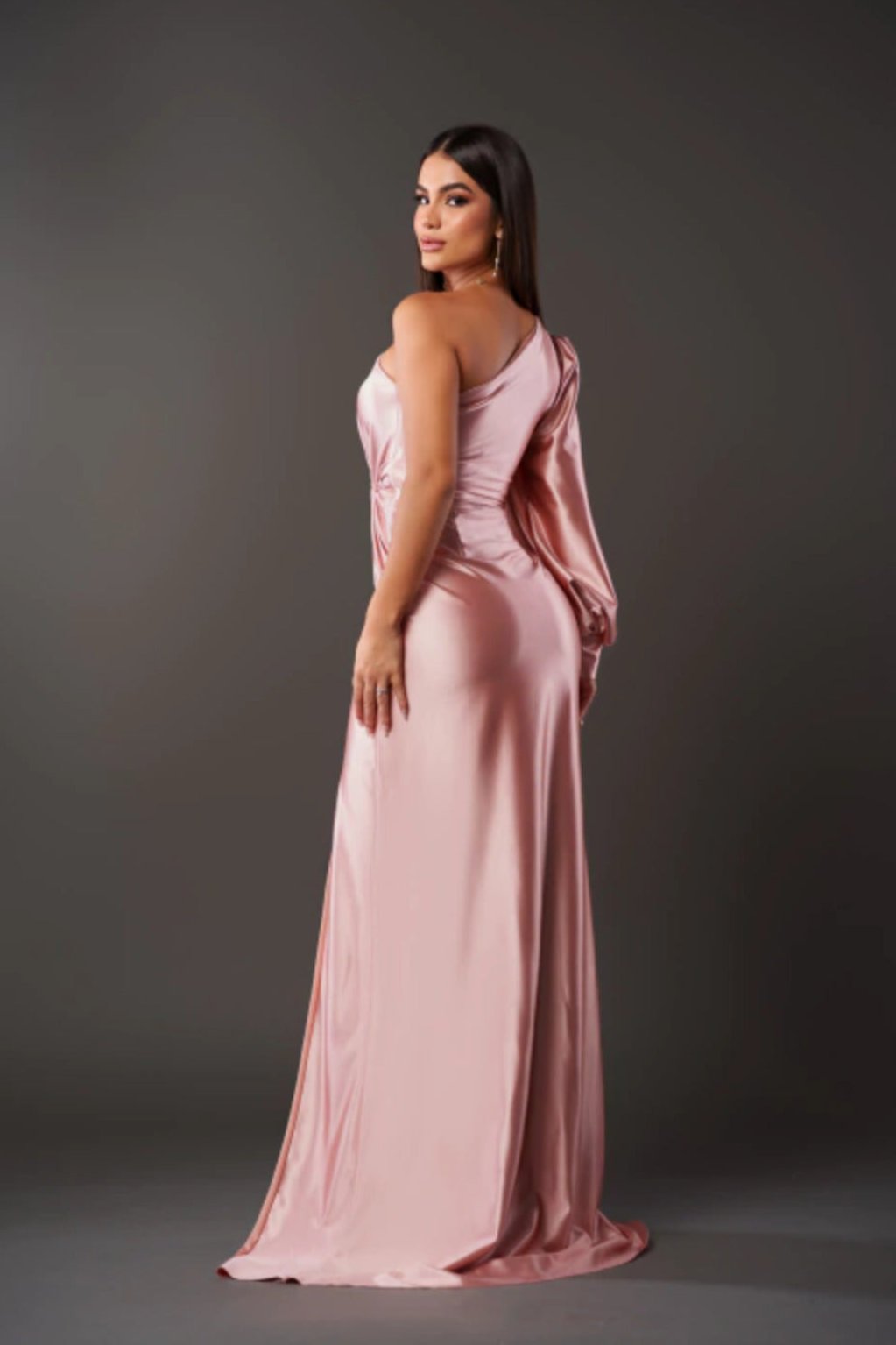 Araceli | Satiny Dress with One Strap